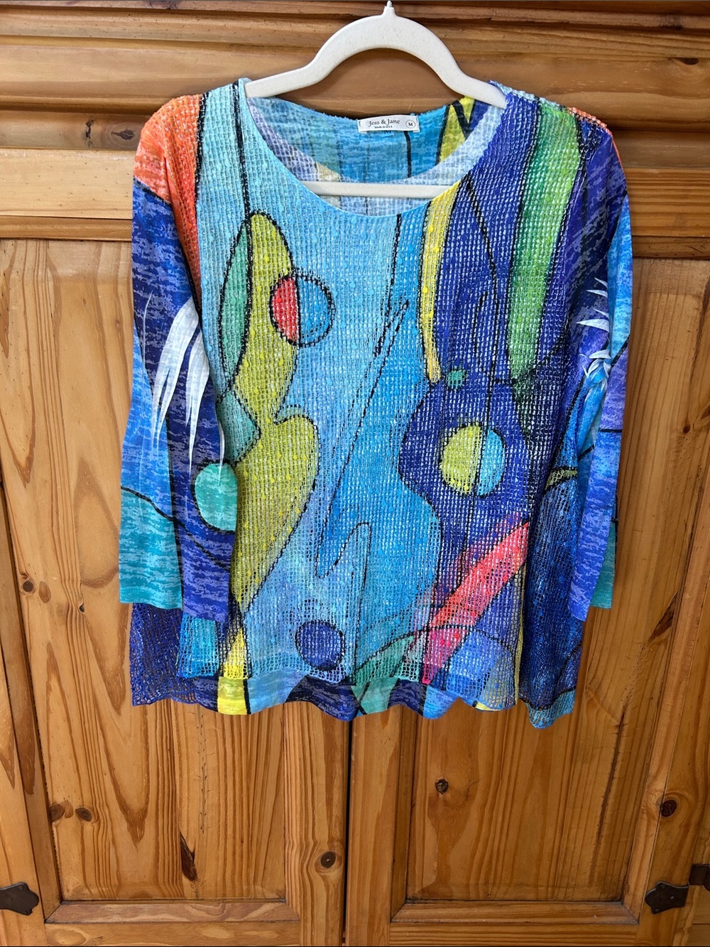 Jess and Jane Top Bright Abstract Print Knit Top Blue & Green